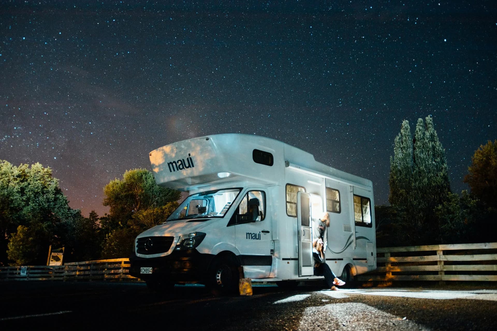 Where can I park my RV to live for free ? (In the USA) thumbnail