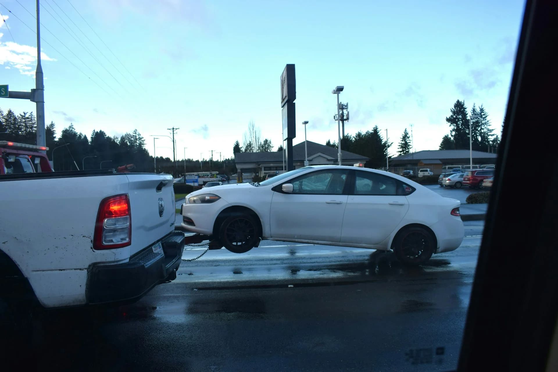 Do Insurance Companies Cover Parking Lot Accidents?
 picture